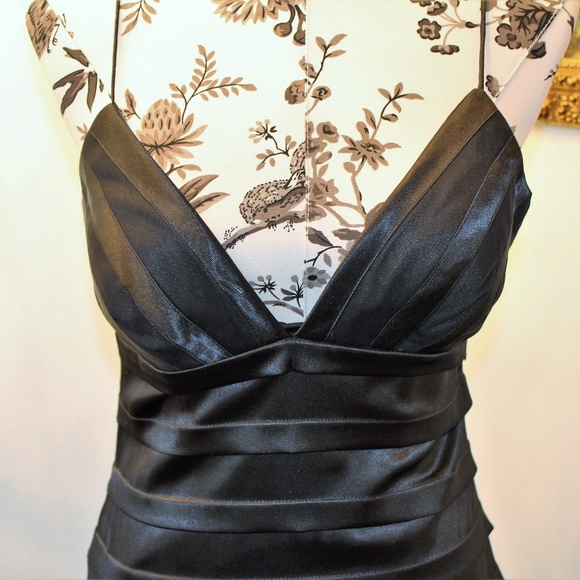 Blondie Nites Black Formal Prom Dress - Picture 5 of 7